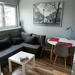 Zlota 60- Apartament