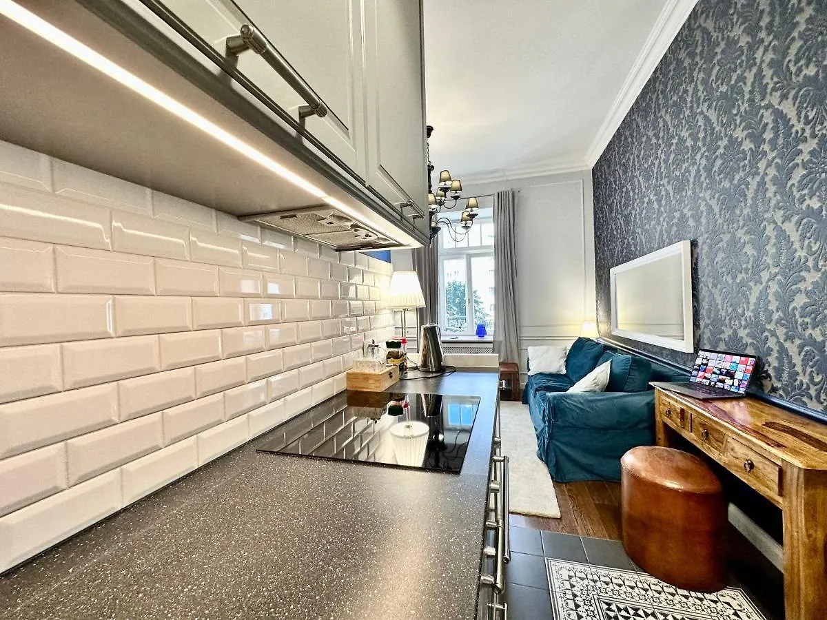 Apartament Decor Metro Wifi 300 Mbs 65Tv Netflix Hbo Warszawa 0*,